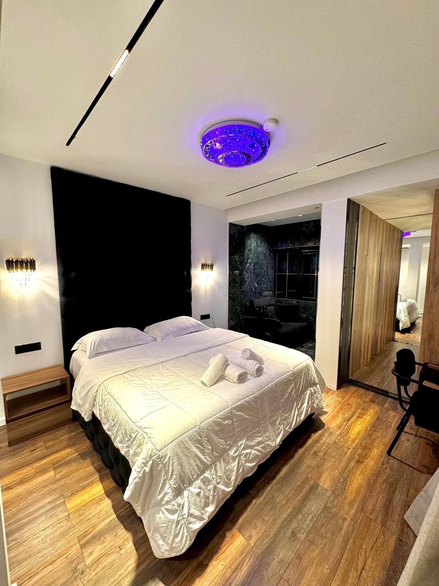 Boutique Hotel Empire Of Martin Гирокастра Экстерьер фото