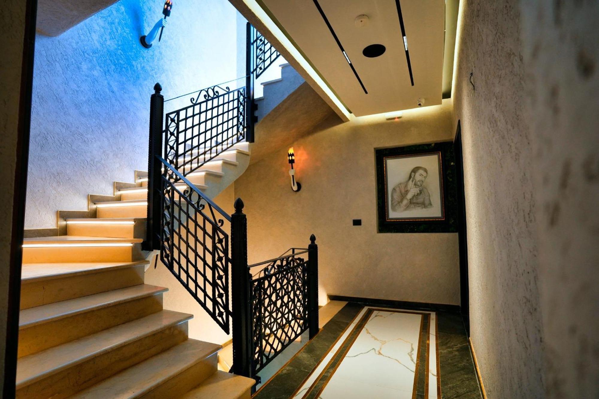 Boutique Hotel Empire Of Martin Гирокастра Экстерьер фото