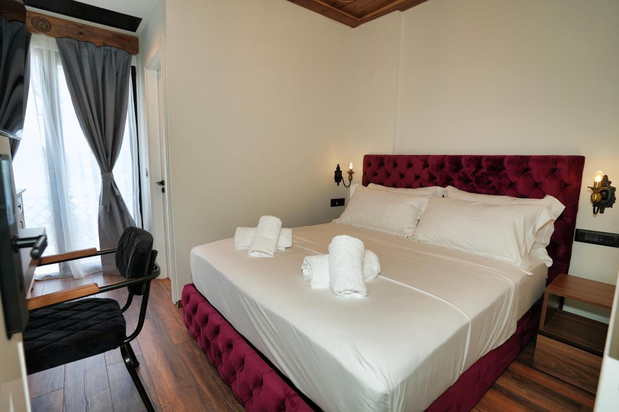 Boutique Hotel Empire Of Martin Гирокастра Экстерьер фото