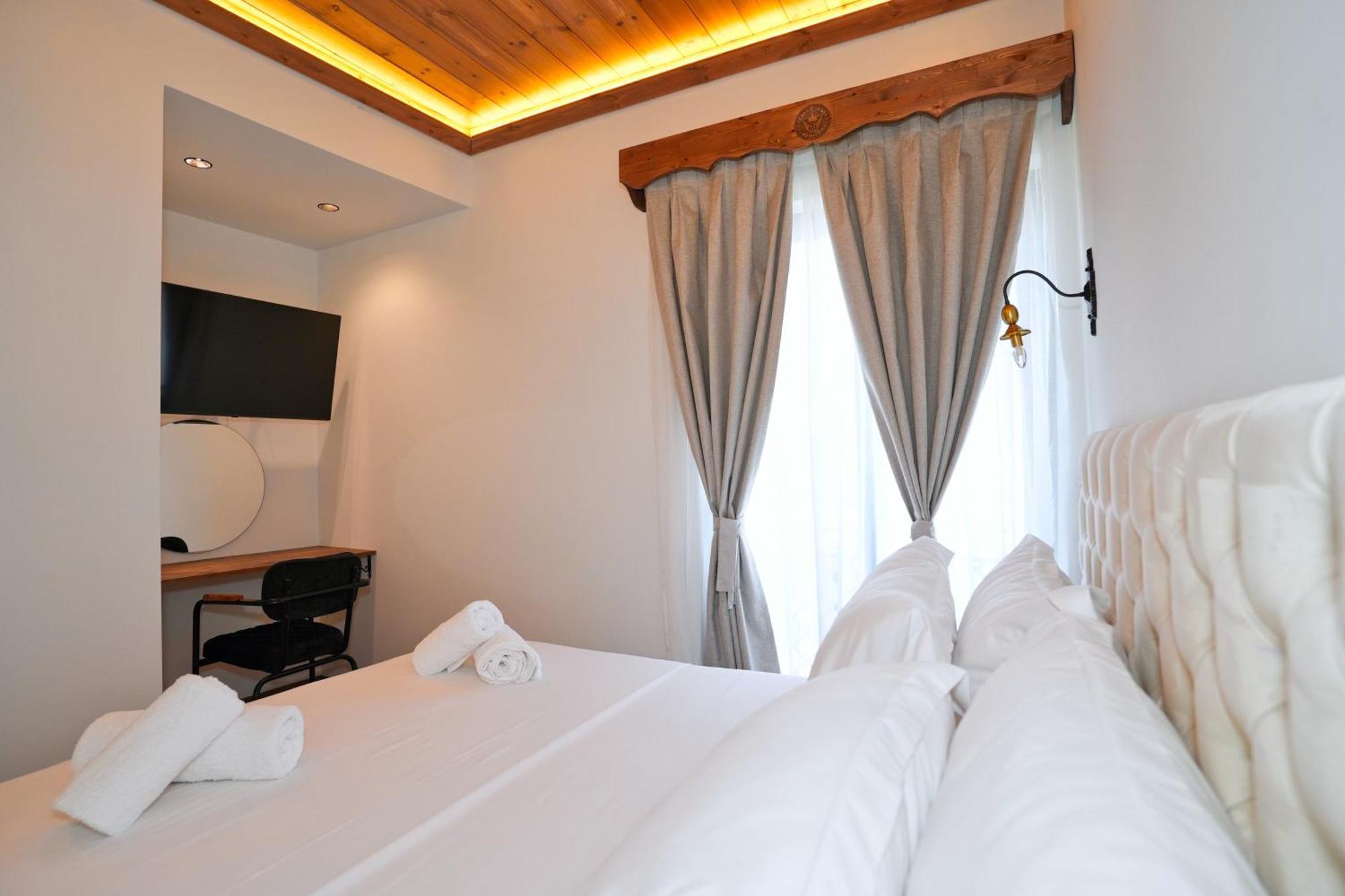 Boutique Hotel Empire Of Martin Гирокастра Экстерьер фото