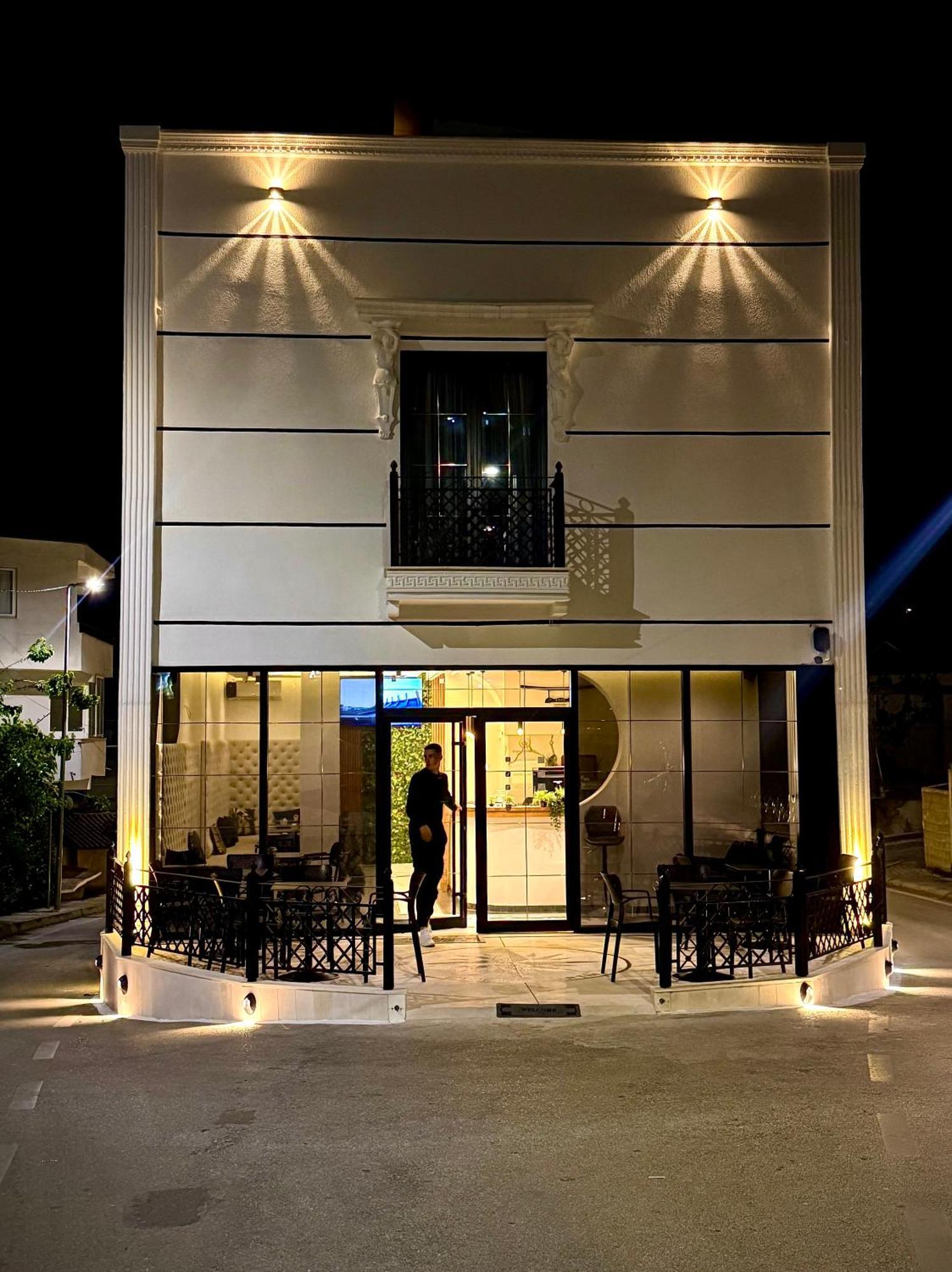 Boutique Hotel Empire Of Martin Гирокастра Экстерьер фото