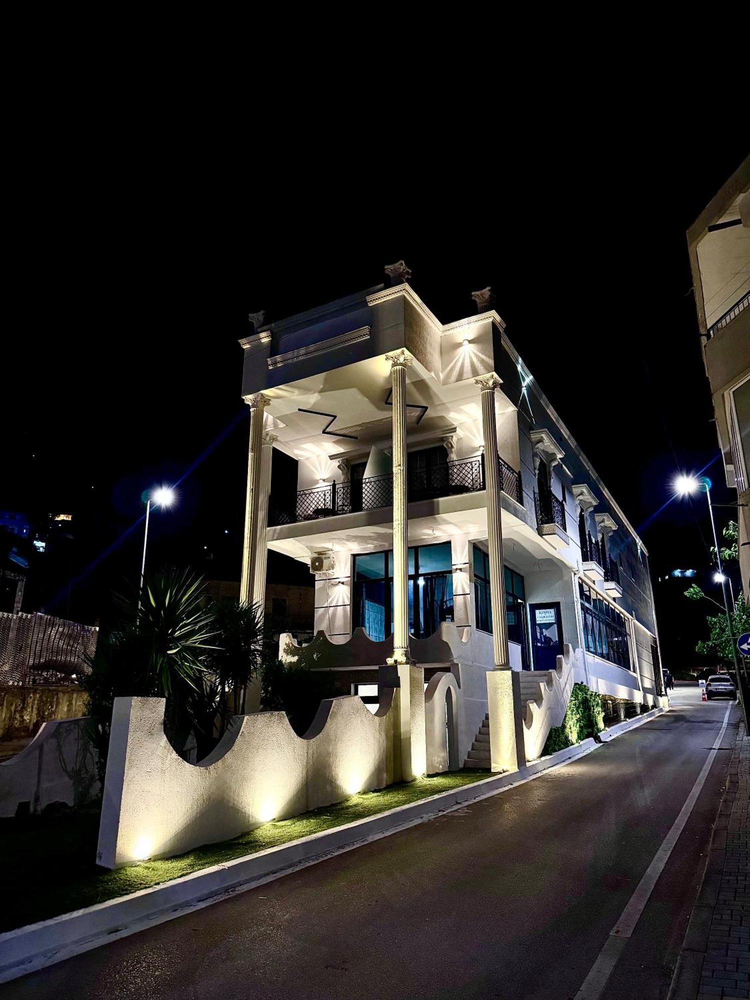 Boutique Hotel Empire Of Martin Гирокастра Экстерьер фото